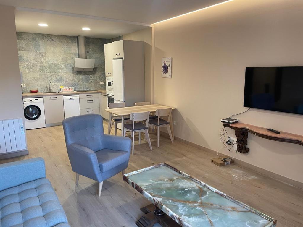 Apartamentos Gyc Vistas A Santo Domingo León Dış mekan fotoğraf
